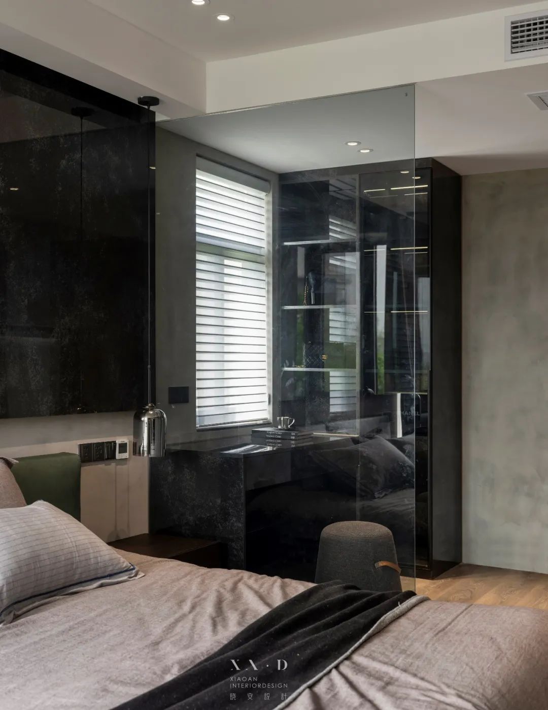 苏州玲珑湾 190 平私宅设计,金属元素与色彩点缀的个性空间-73