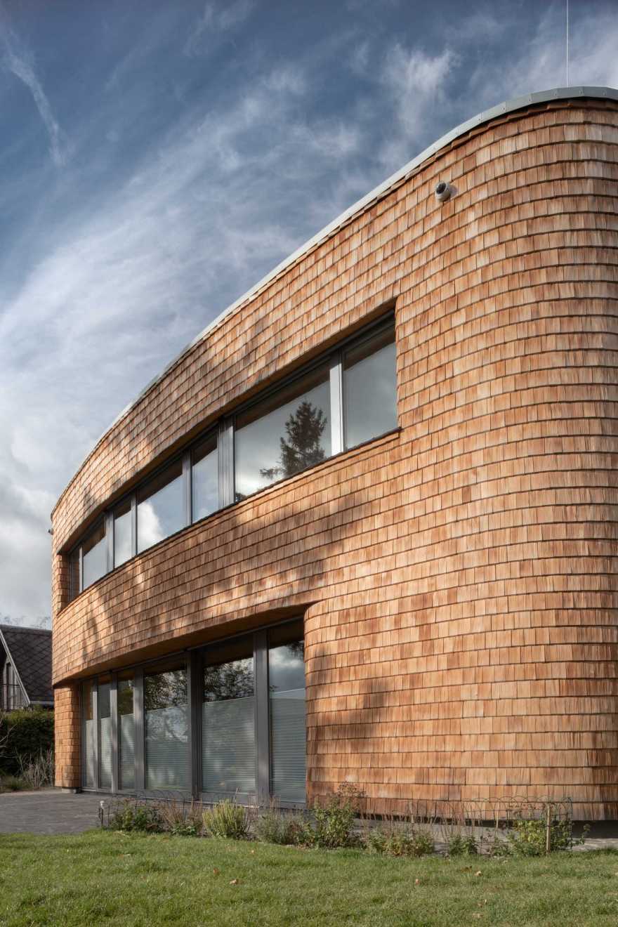 捷克 Dobris 家庭住宅 | 自然材料与环保设计的完美结合-16