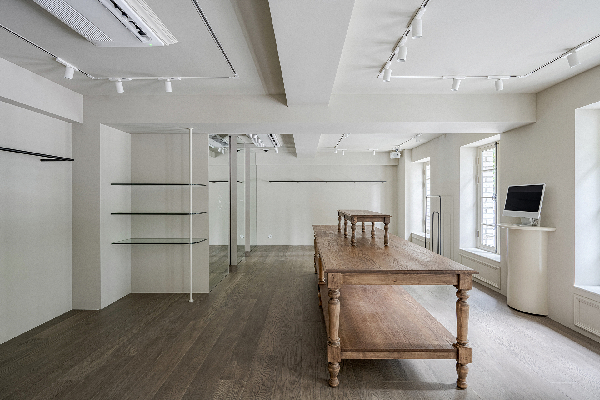 高级时尚 | 80 平小空间完美融合现代设计与功能性-9