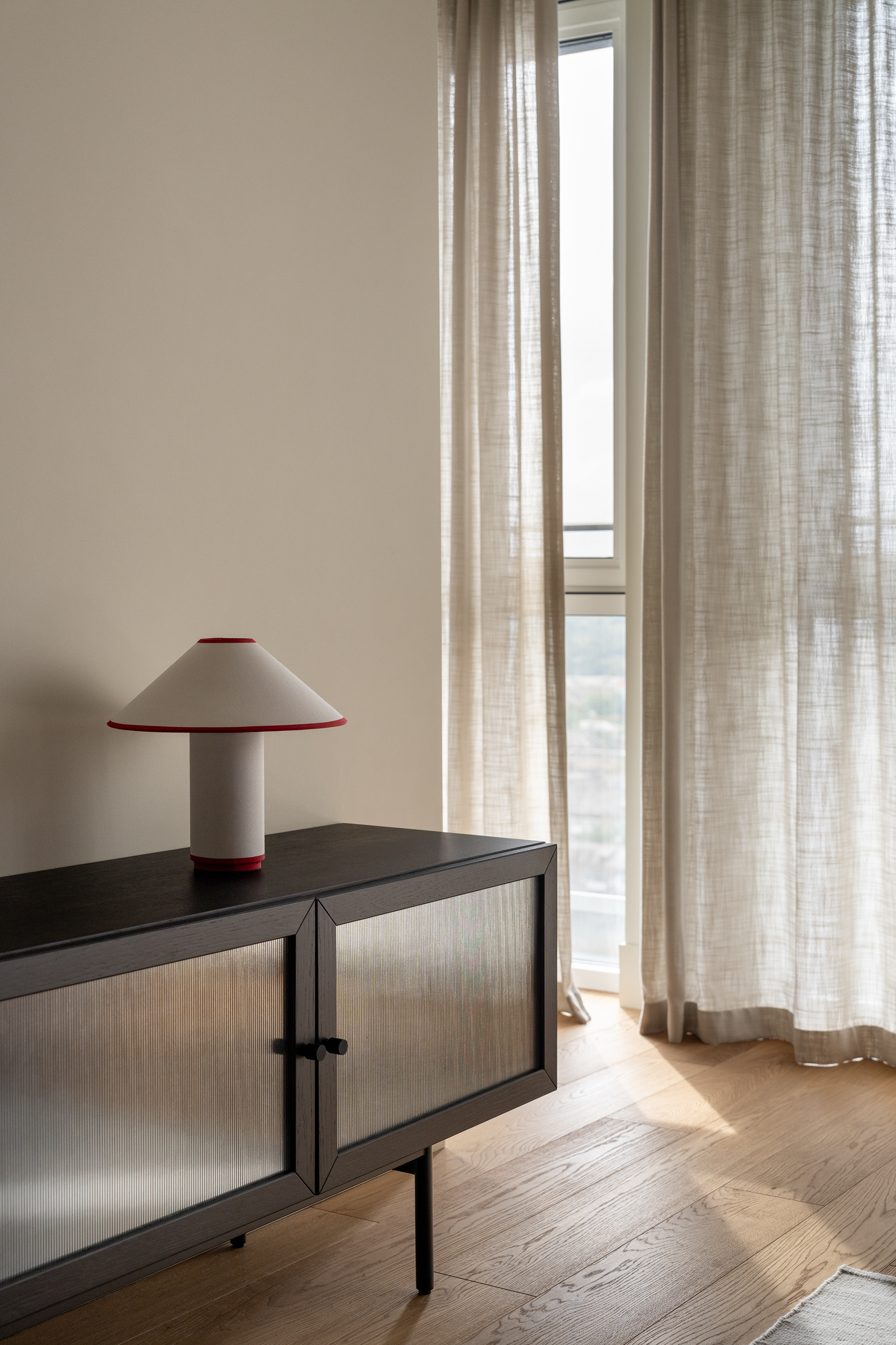 VSLKVSKA | A two-story apartment design-88