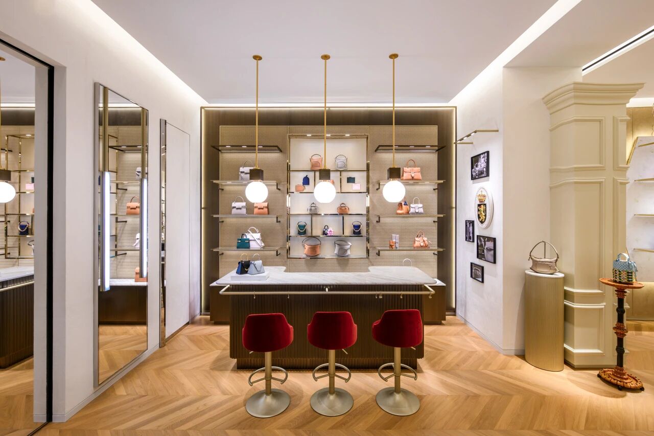 新作｜德尔沃Delvaux亚洲精品店   Vudafieri Saverino Partners-25