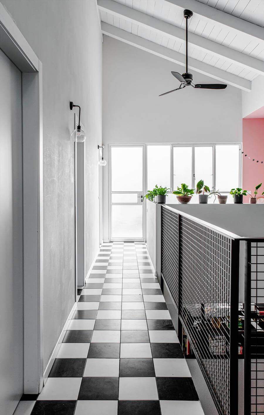 工业风姐妹合住双户住宅设计丨室内设计师雅艾尔·戈尔比茨-44