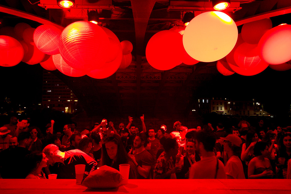 CABARET SUR BERGE（圣但尼塞纳河畔露天酒馆布景）丨法国-48