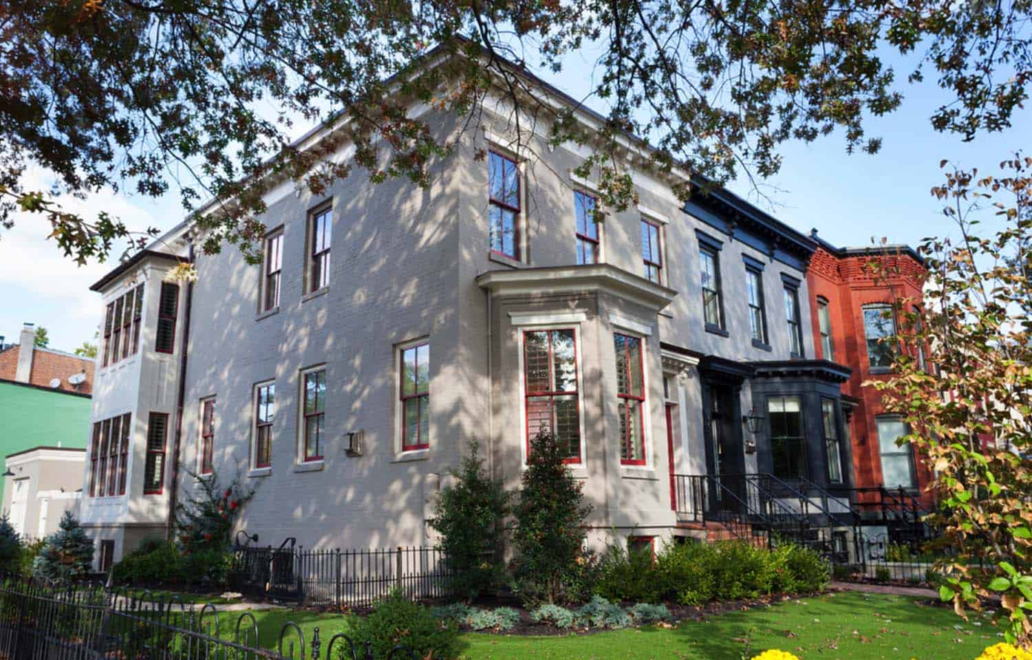 Home renovation in Washington DC unveils unique design details-12