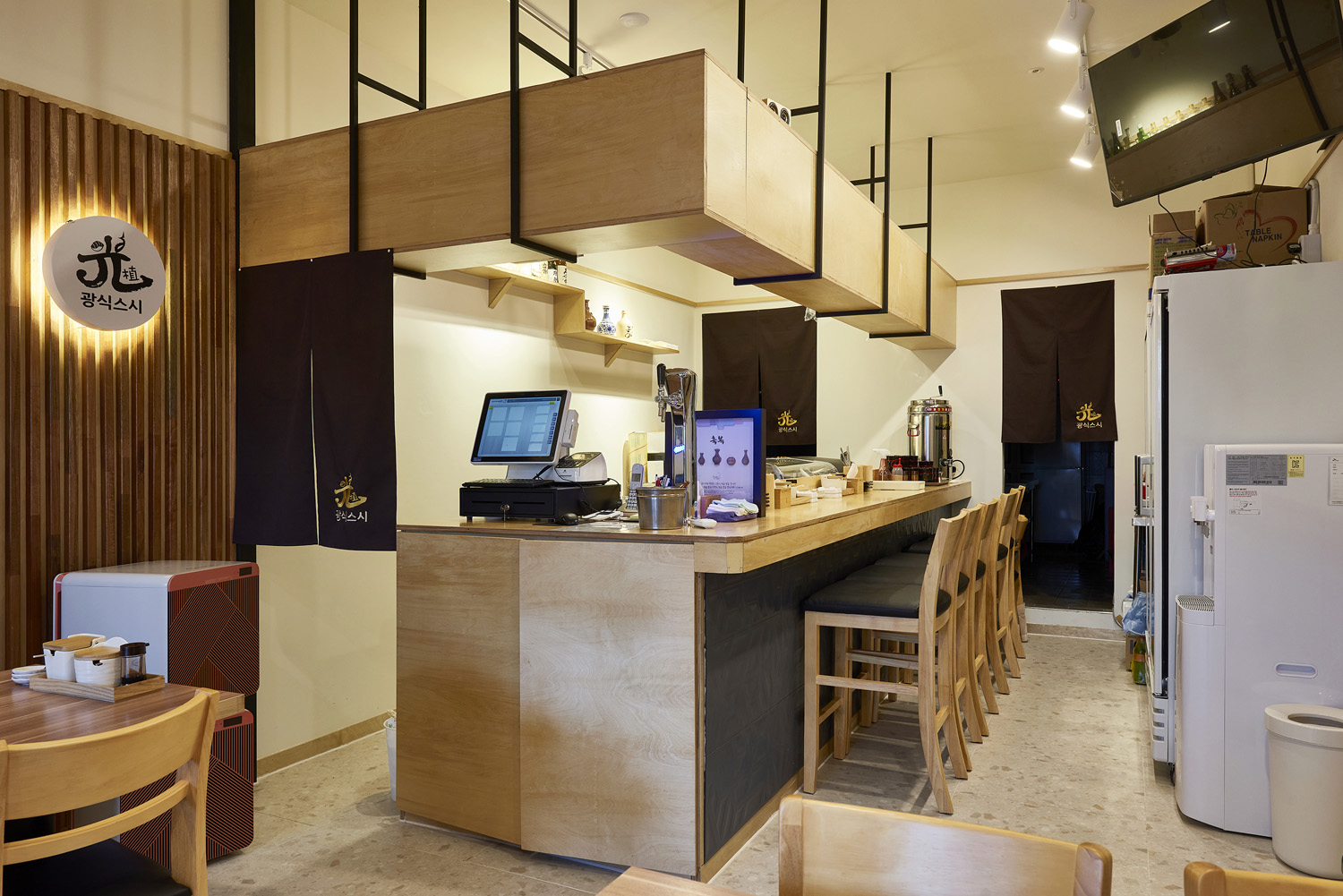 光晚餐餐厅 | 极简设计的魅力-5