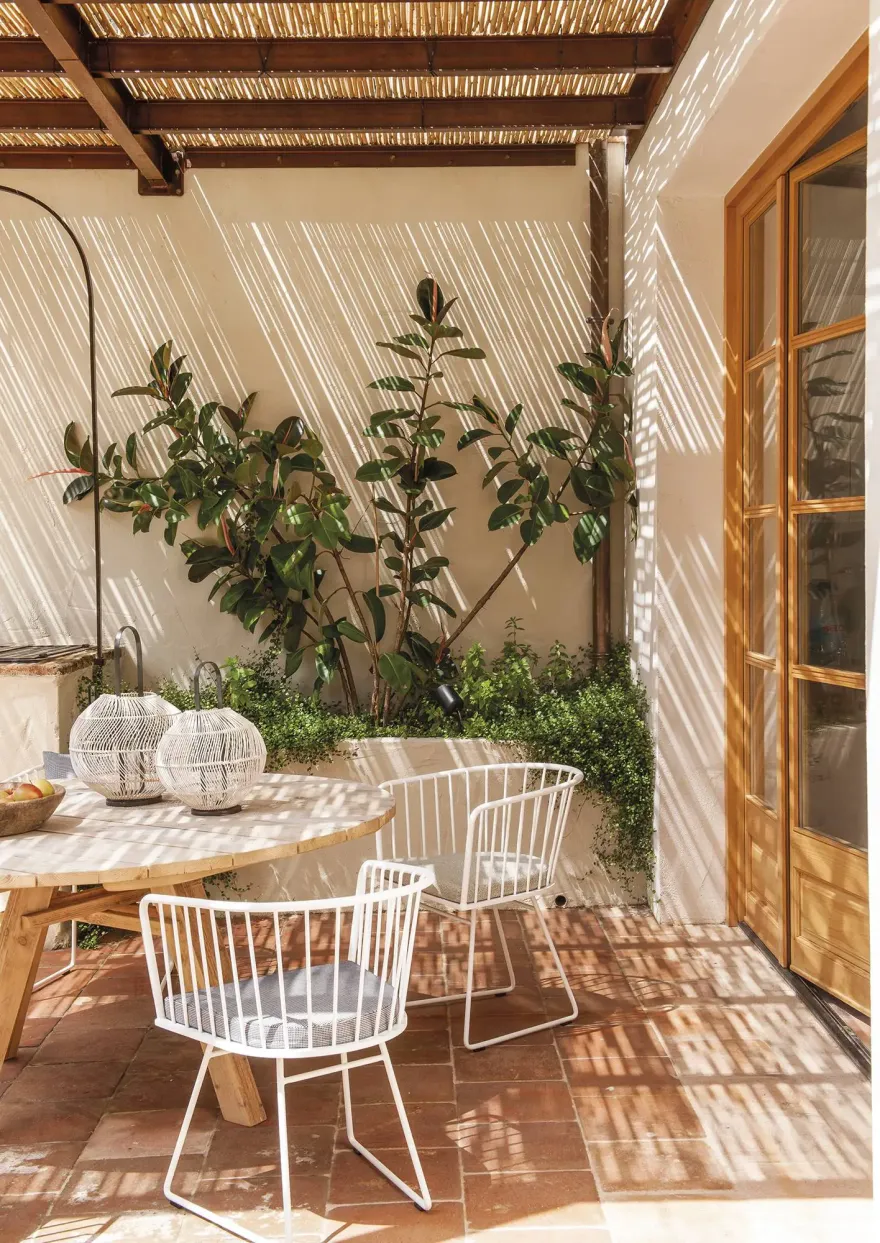 巴塞罗那古城,自然极简风别墅改造-9