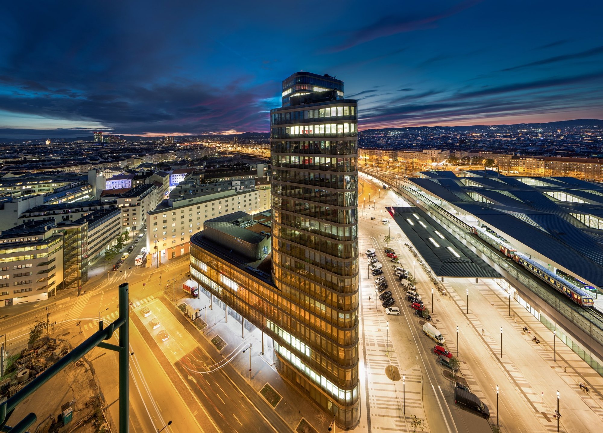 维也纳ÖBB 总部,现代高效绿色办公建筑-5