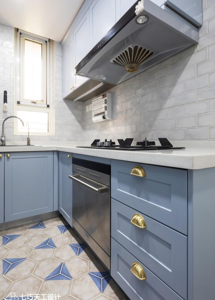 小户型翻新改造 | 空间利用与功能布局的完美结合-47