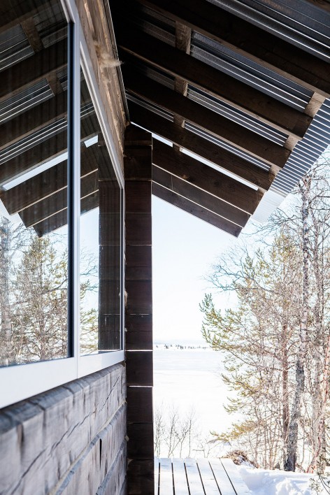 挪威湖畔小屋，自然木质温馨空间-8