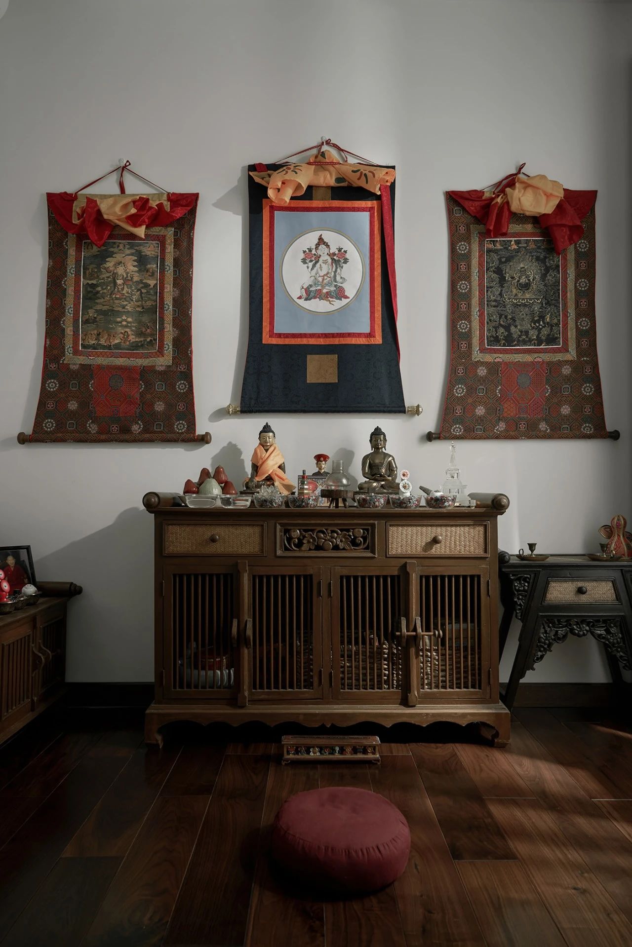 白色简约单身公寓室内设计丨注重人文情怀的现代室内设计社-20