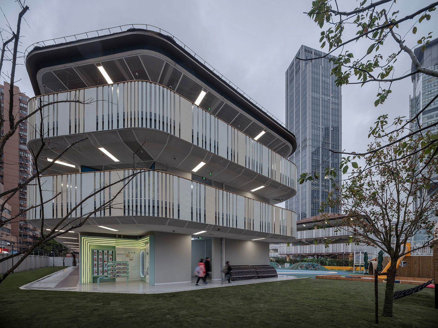 上海市同福里地块过渡临时校园丨中国上海丨华建集团上海建筑设计研究院,FREE STUDIO 工作室-3