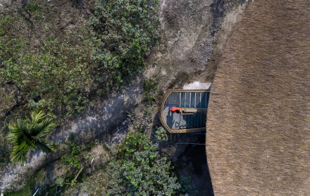 融合自然与现代的乡村度假别墅丨勾勾手设计网-16