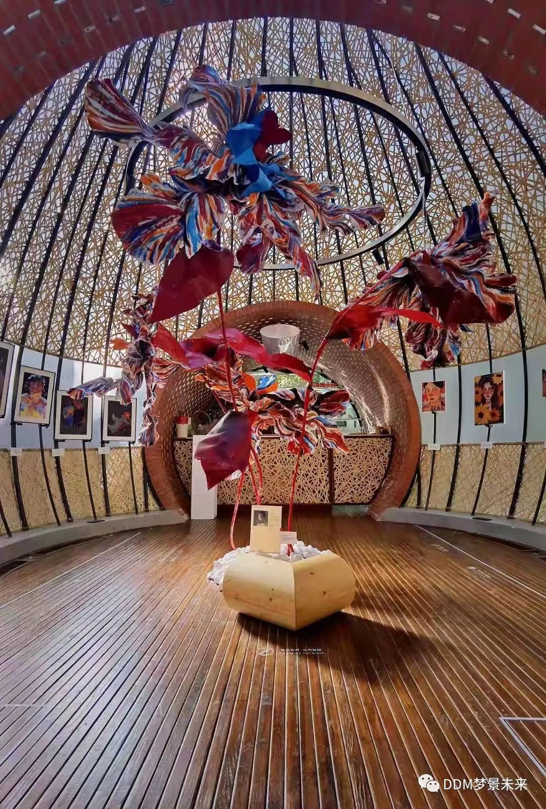 董小姐和马丁 · 成都城东公共艺术空间丨中国成都丨梦景未来,成都在行建筑设计事务所有限公司-17