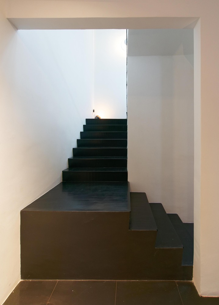 双人住宅中的流动空间与光影游戏-61