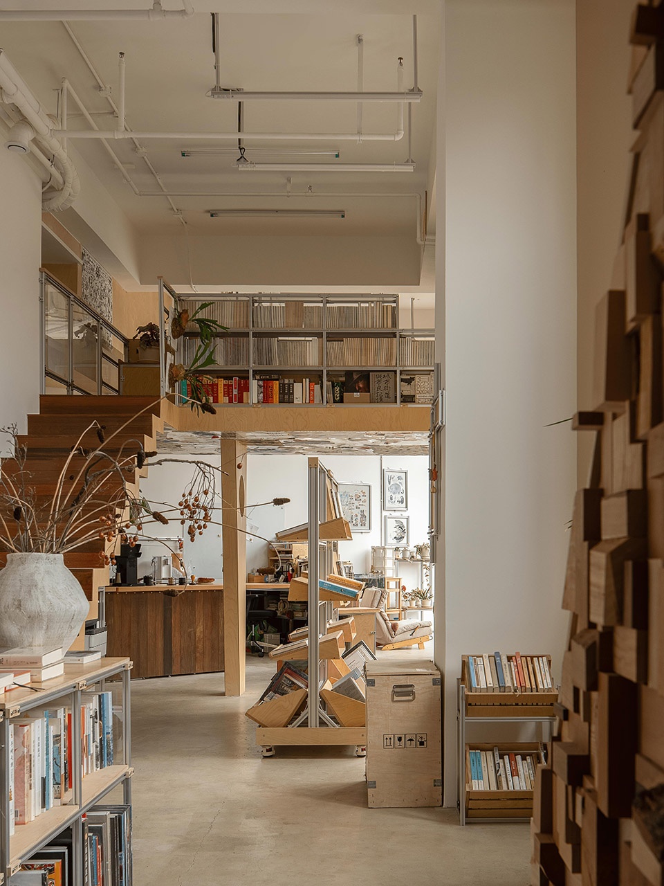 商业空间的非商业丨中国无锡丨赫设计-38