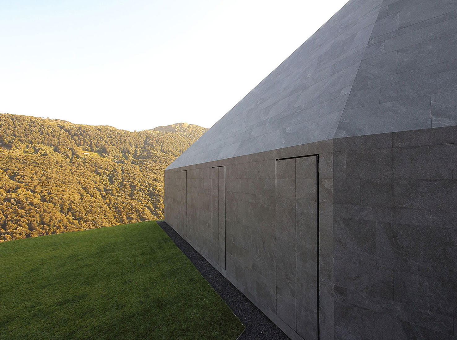 JM Architecture: энергосберегающий префаб в Альпах-5