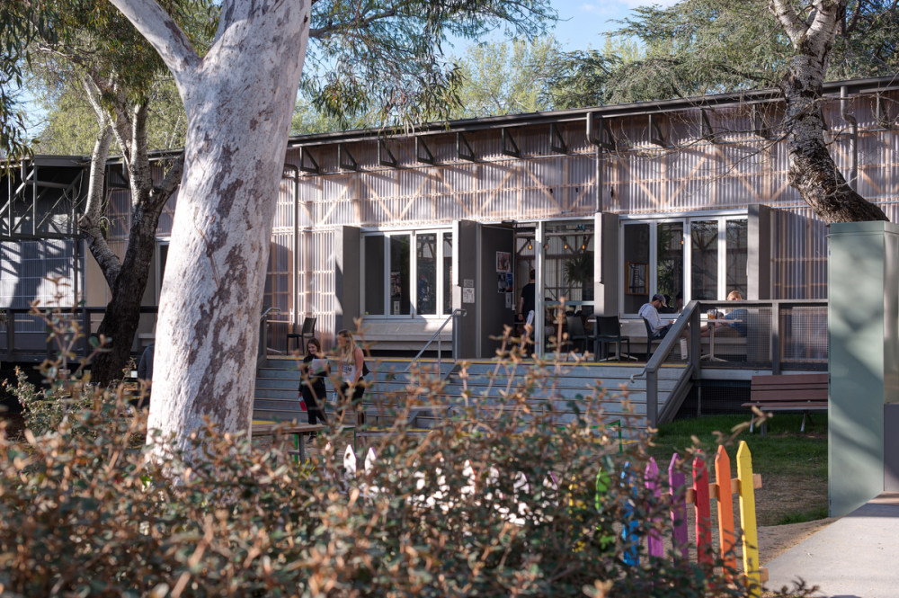 澳大利亚国立大学临时聚会村-29