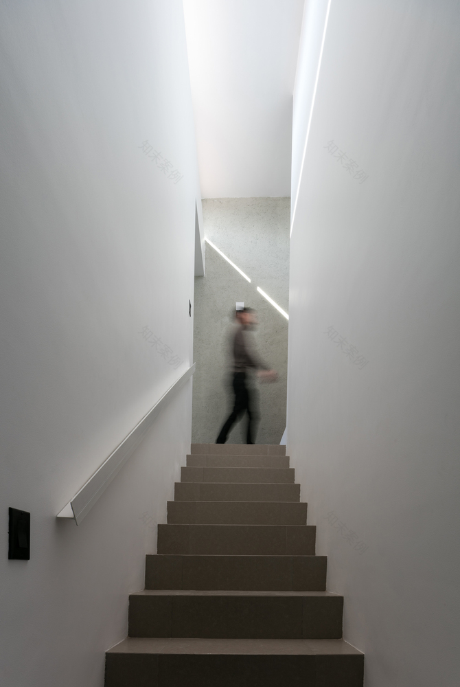 三户连体住宅的设计挑战与亮点-30