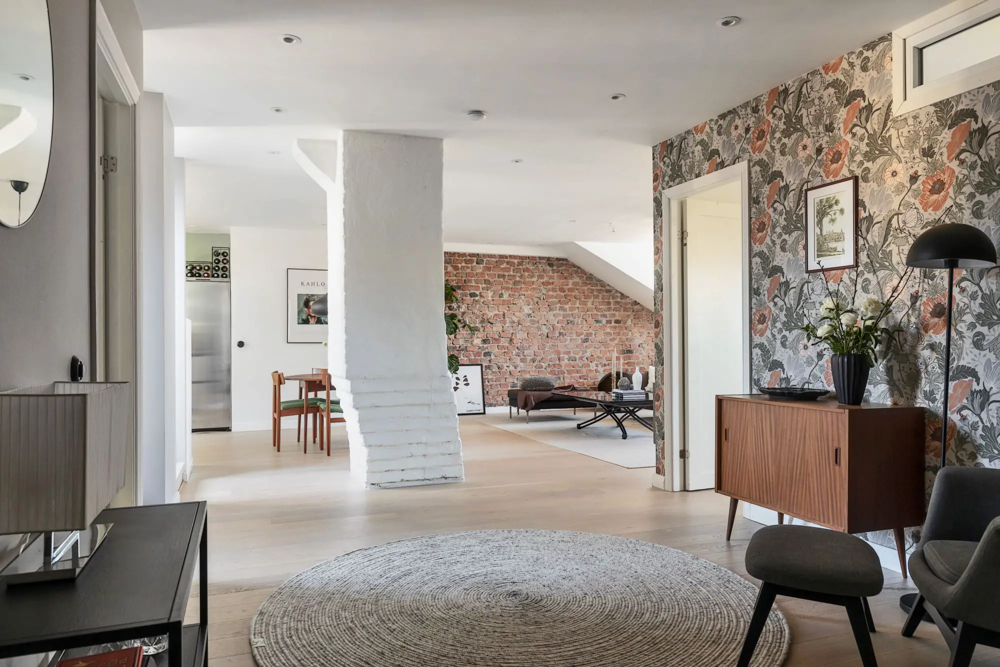 瑞典绿色陶土风格阁楼设计-1