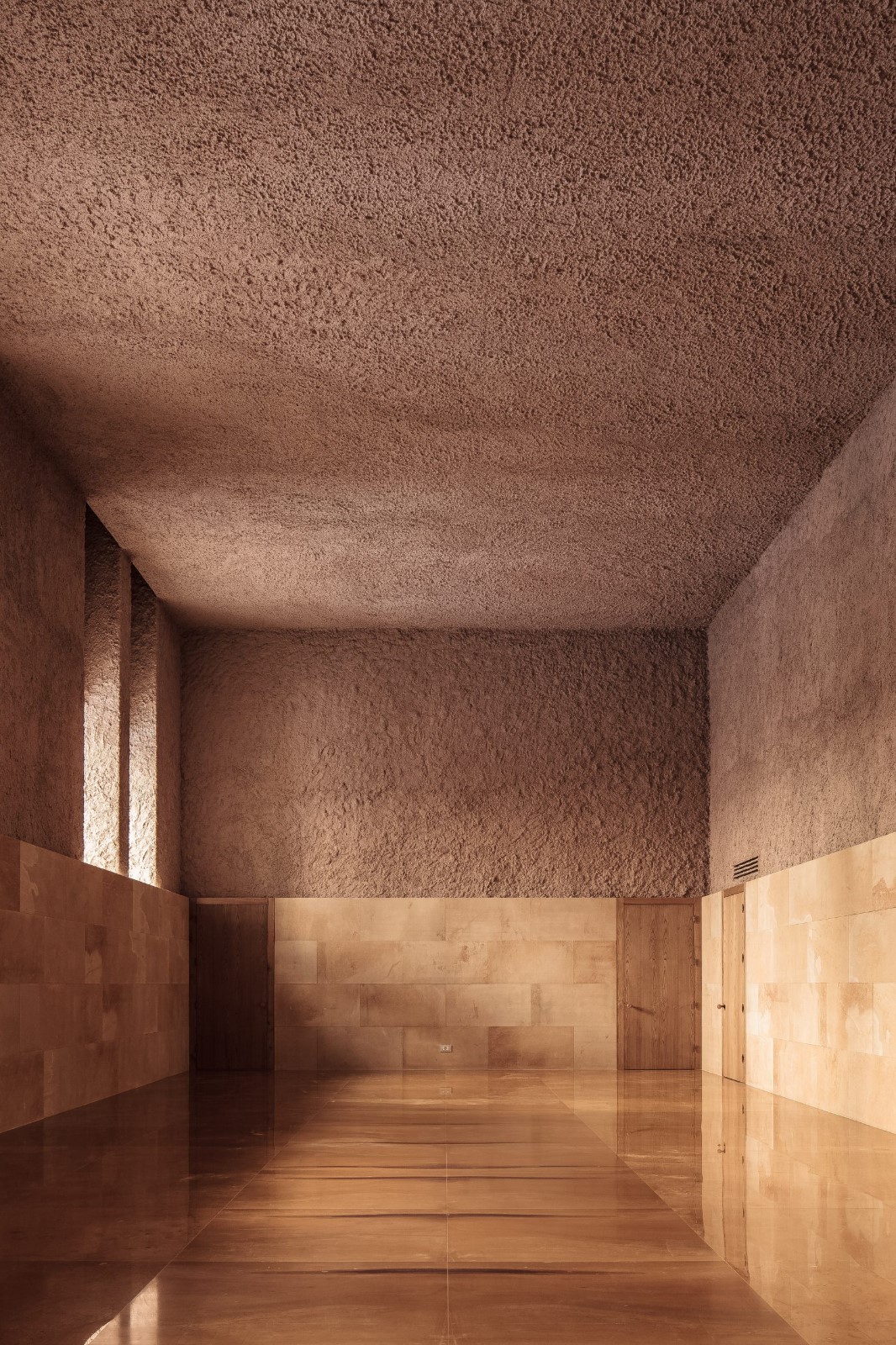 西西里洞穴：一个拱形的室内音乐和活动空间-4