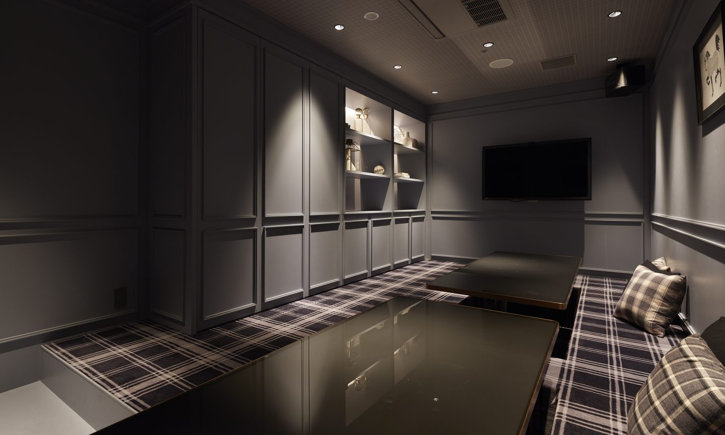 CHECK ROOM SERVICE  Suppose Design-9