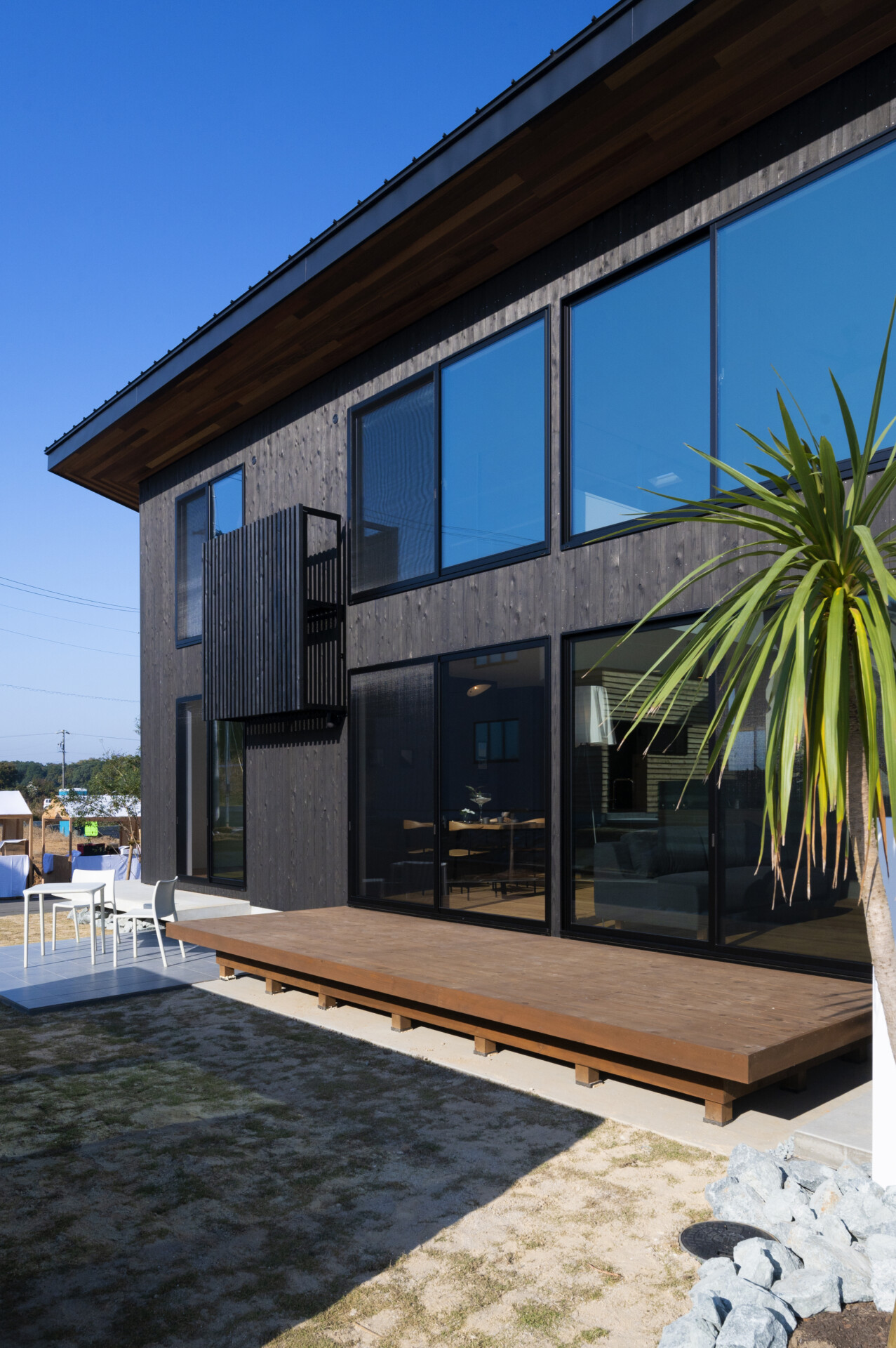 「木の風合いを楽しむ家」-11