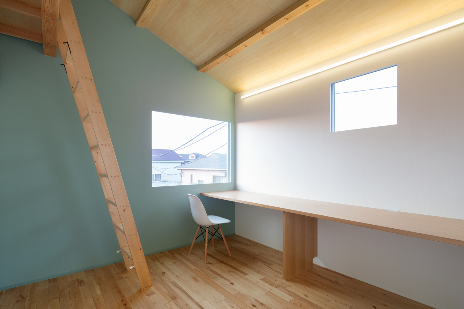 镰仓海岸木制办公空间-11