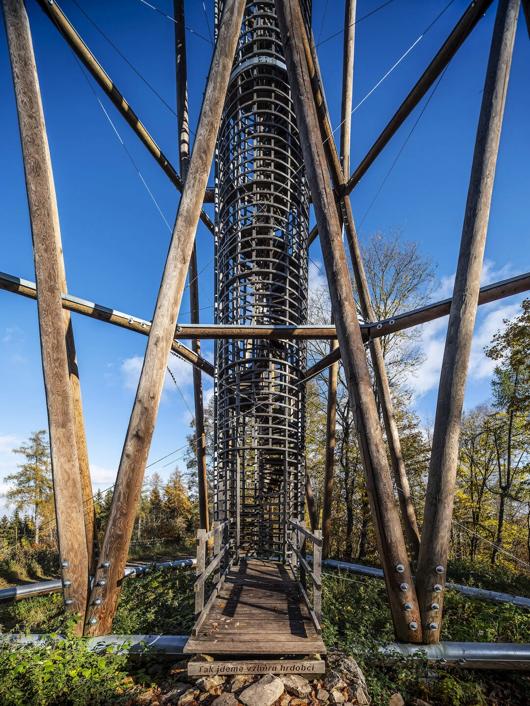 妈妈塔丨捷克丨HAMR Huť architektury Martin Rajniš-8
