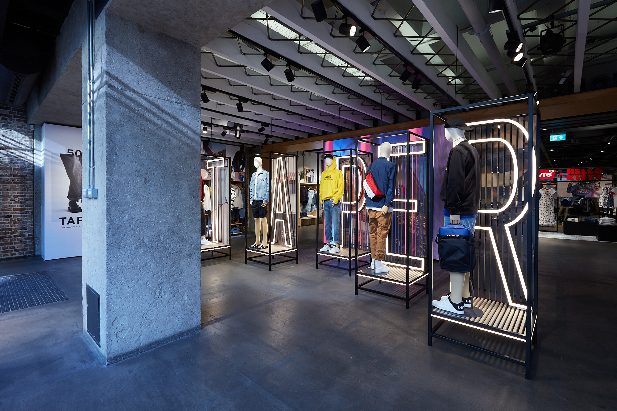 Lucky Fox for Levi’s 502 Taper-0