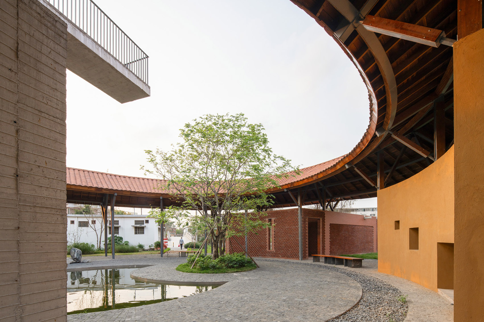 盐步老龙公园丨中国佛山丨竖梁社悬亮子工作室-29