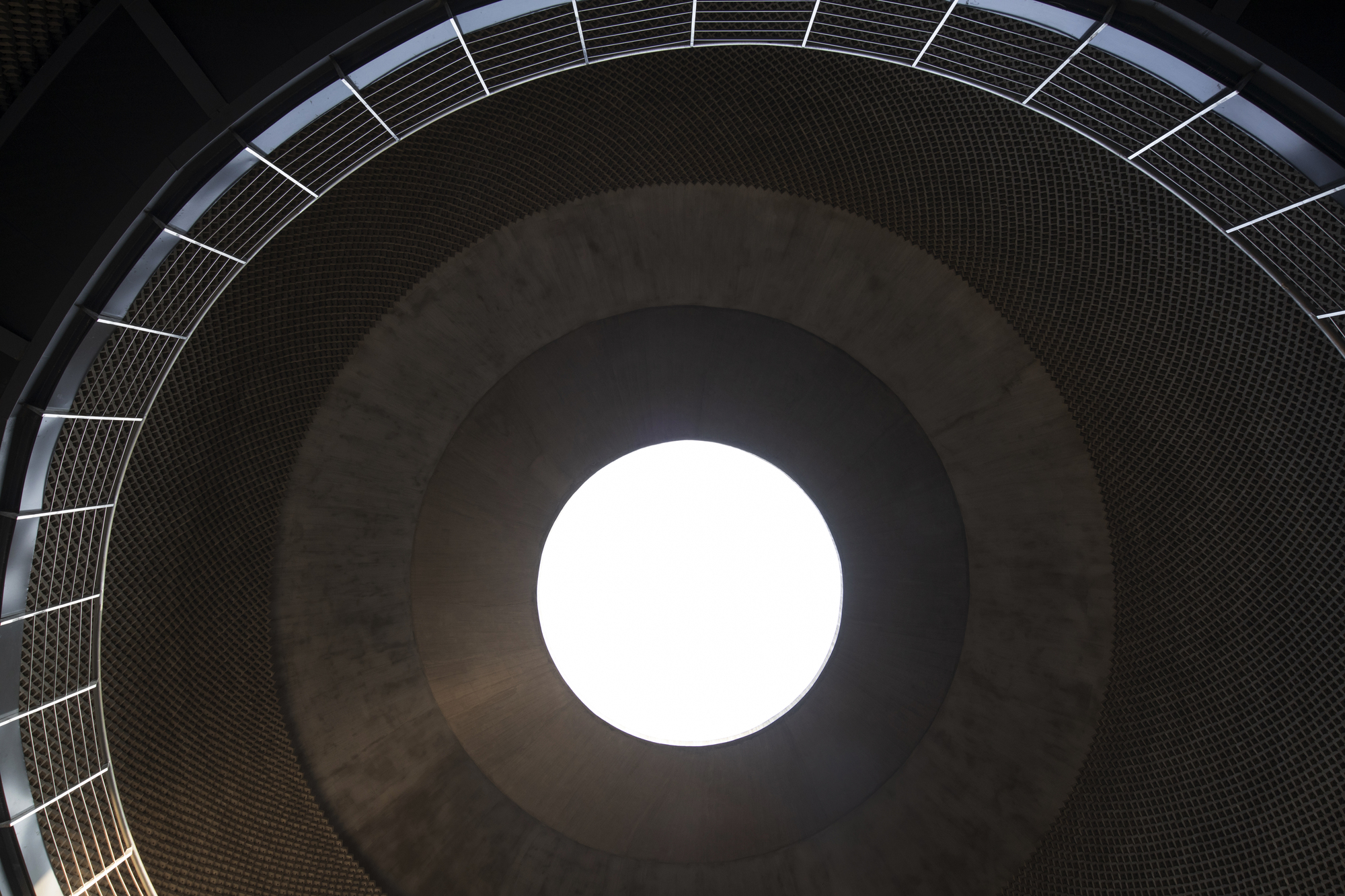 二郎郎酒庄园酒库-17