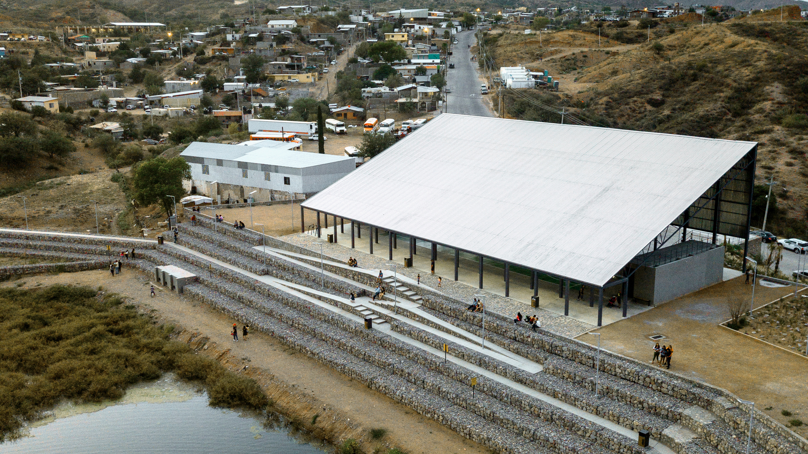 墨西哥边境公园"Parque Represo Colosio"丨Taller Capital-0