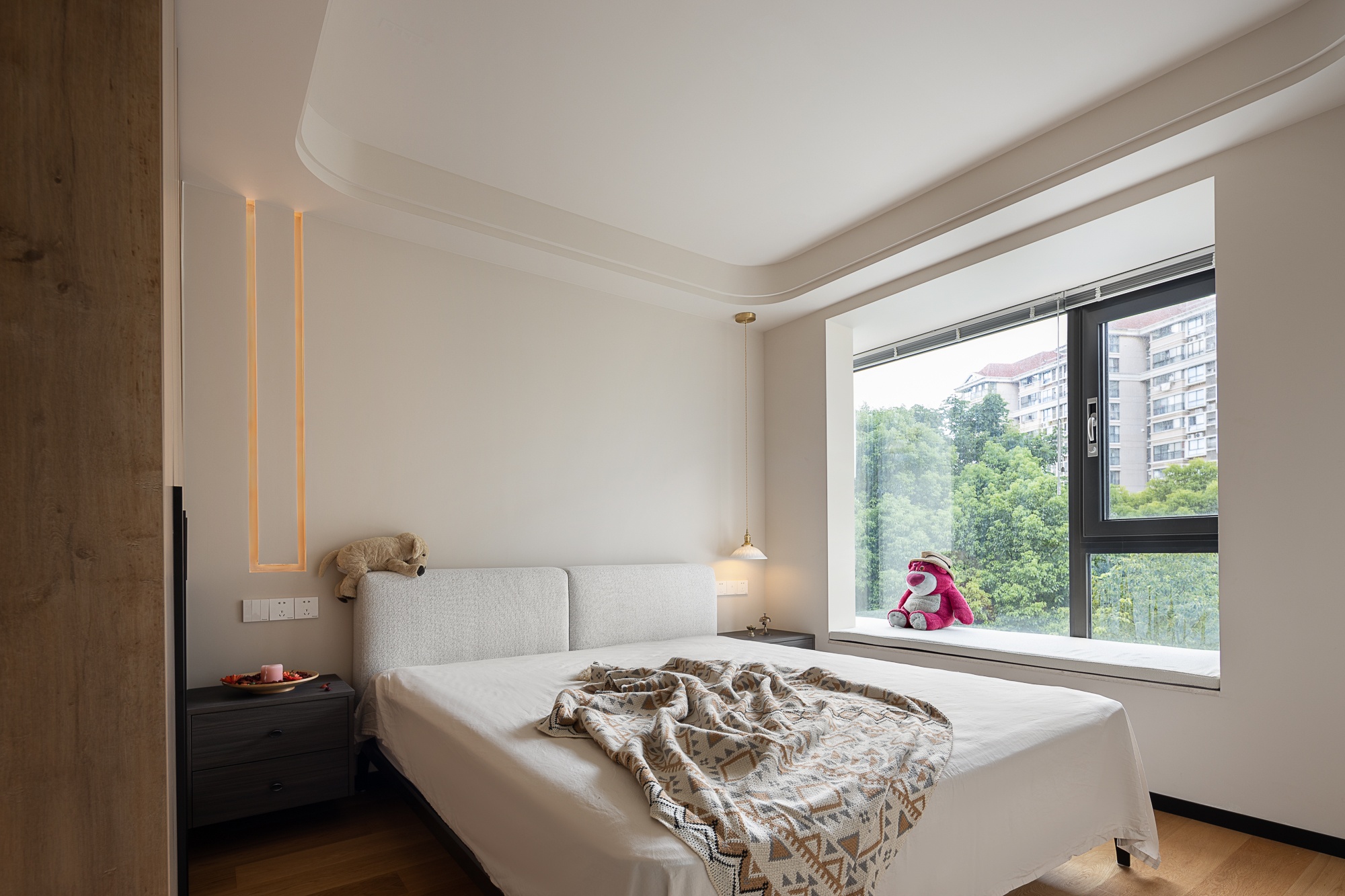 海归家庭致敬经典丨中国上海丨春茉空间设计-33