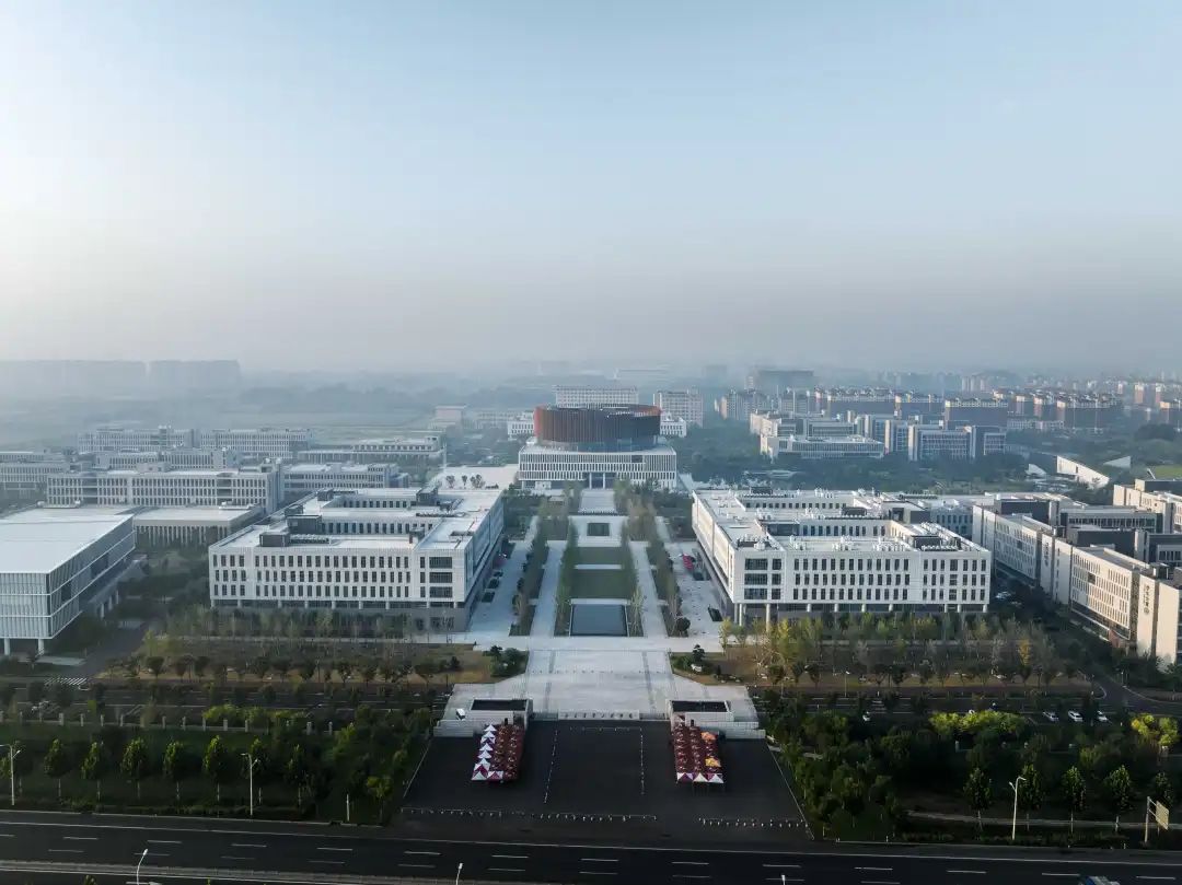 淄博大学城一期图书馆,会堂及学生活动中心丨中国淄博丨清华大学建筑设计研究院有限公司-16