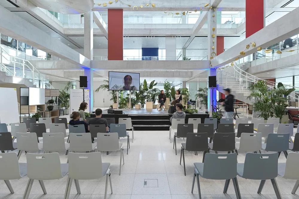 瑞士 St· Gallen 大学的 SQUARE 学习中心大楼丨Evolution Design 设计团队-21