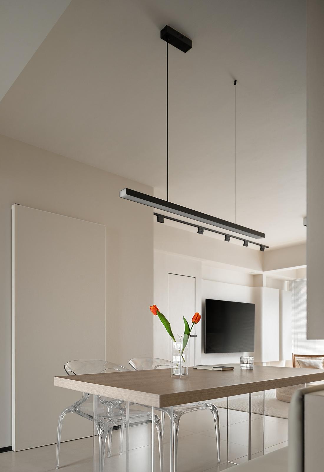 98 平现代简约风格住宅设计-8