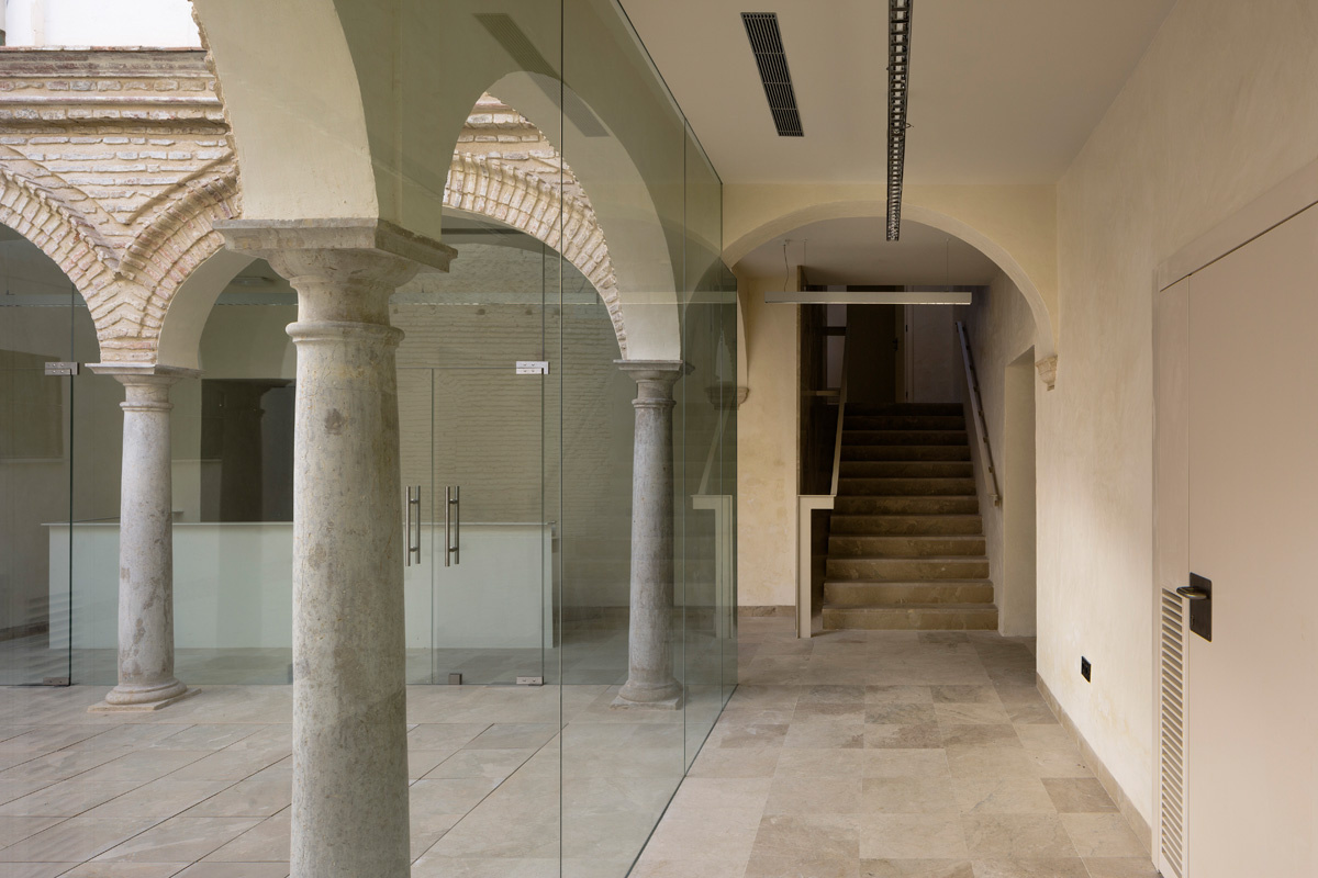 弗拉门戈解读中心,西班牙 / garciatorrente architects-11