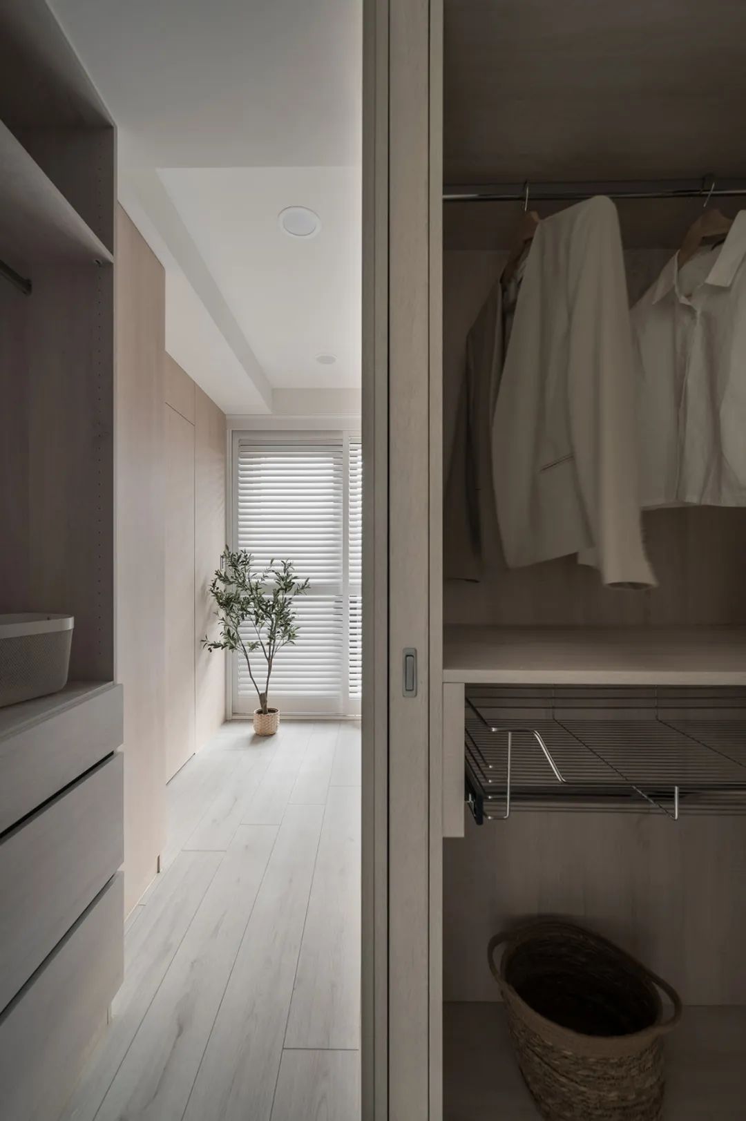 现代日式格调的居住空间-28