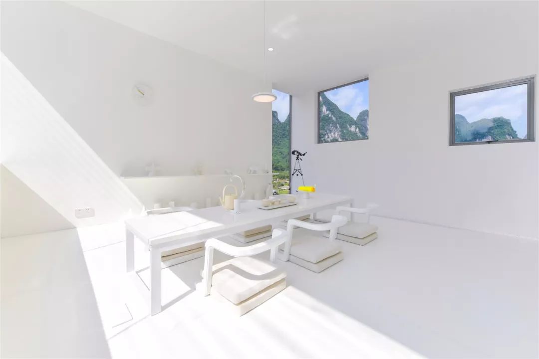 闺蜜俩花了1000万，在漓江边造了栋「积木房子」：这才是当妈的最高境界-151