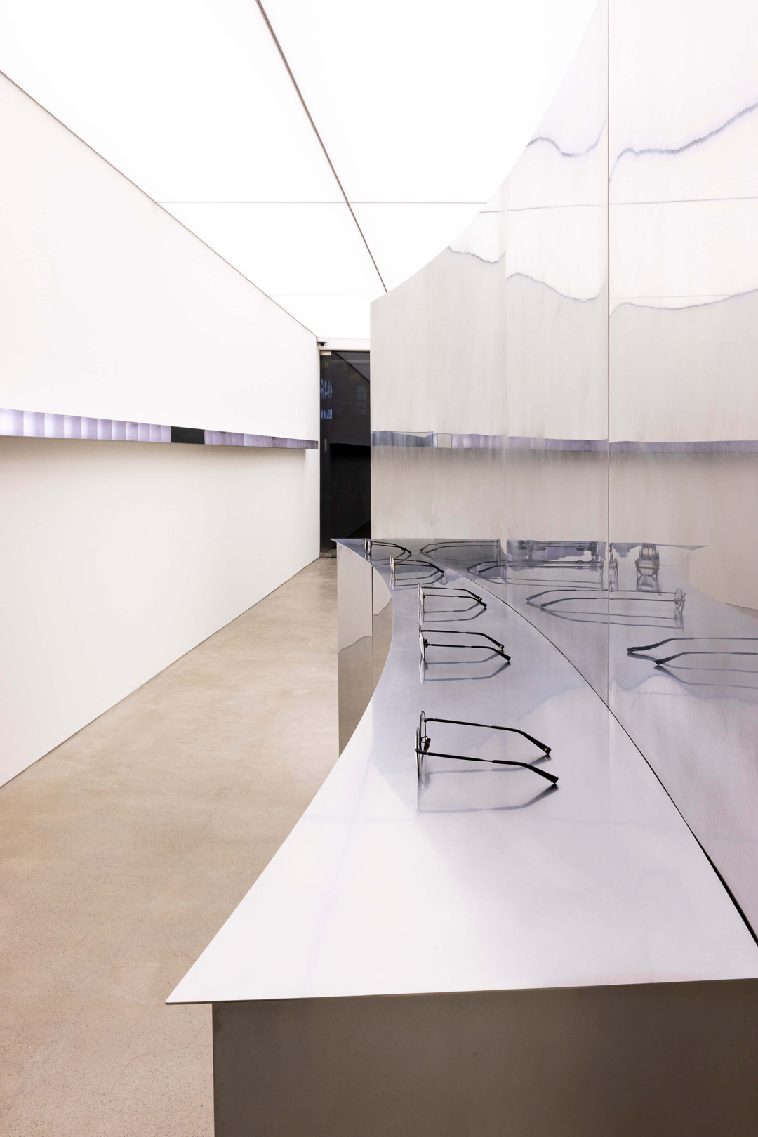 韩国  Creative Studio Unravel 10 个先锋设计 -433