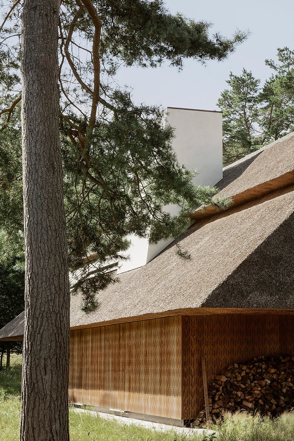 Thatched Summer House | KHR Architecture-7