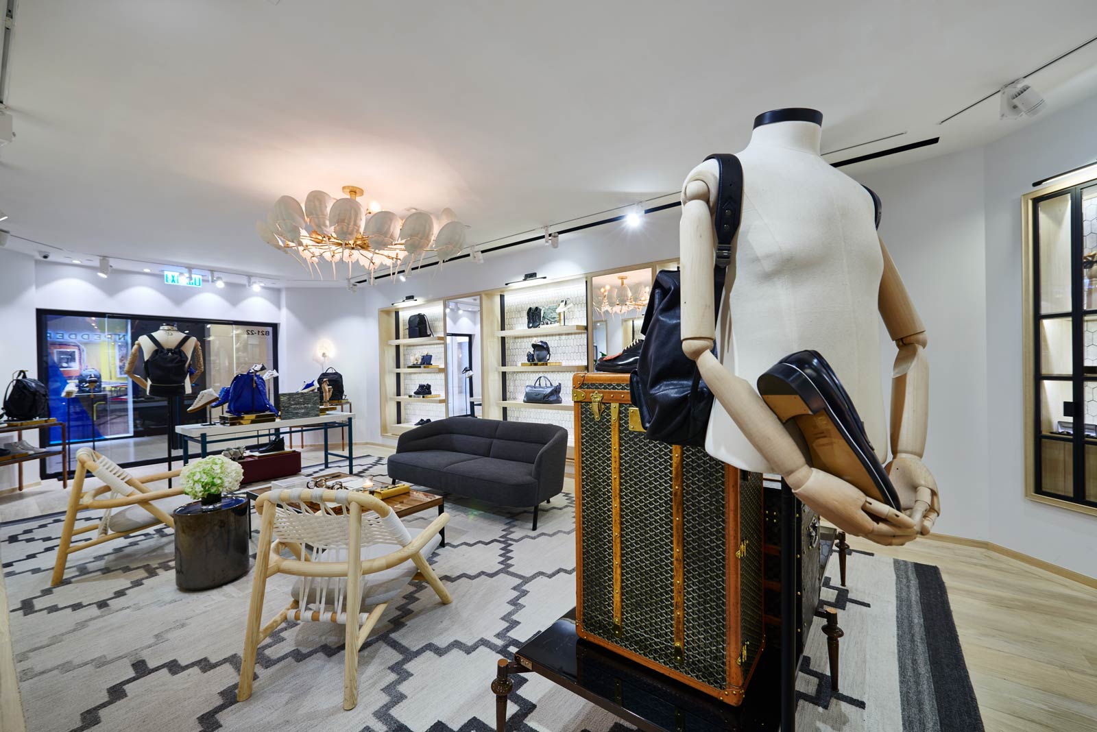 服装店，On Pedder Men ACDO-2