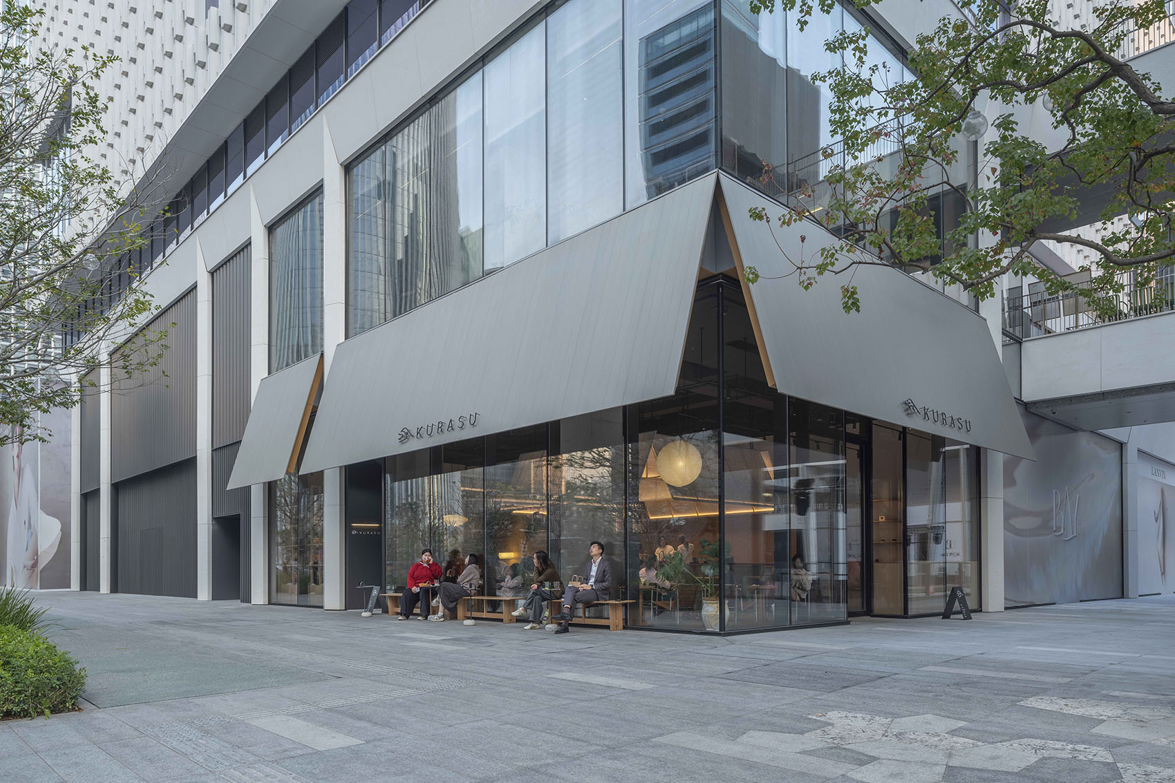 Kurasu深圳湾万象城店,Kurasu北京三里屯太古里慢闪店丨中国北京丨了建筑-16