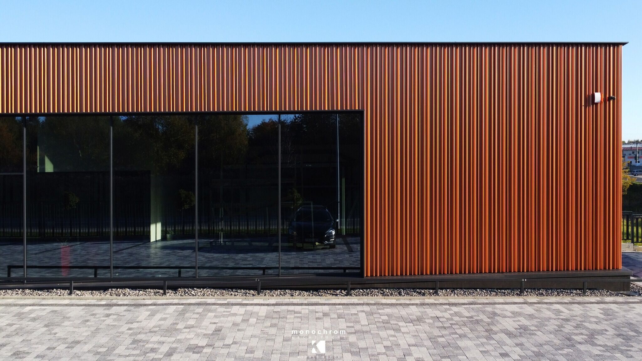 波兰 Rydułtowy 铝业办公楼丨monochrom architects-8