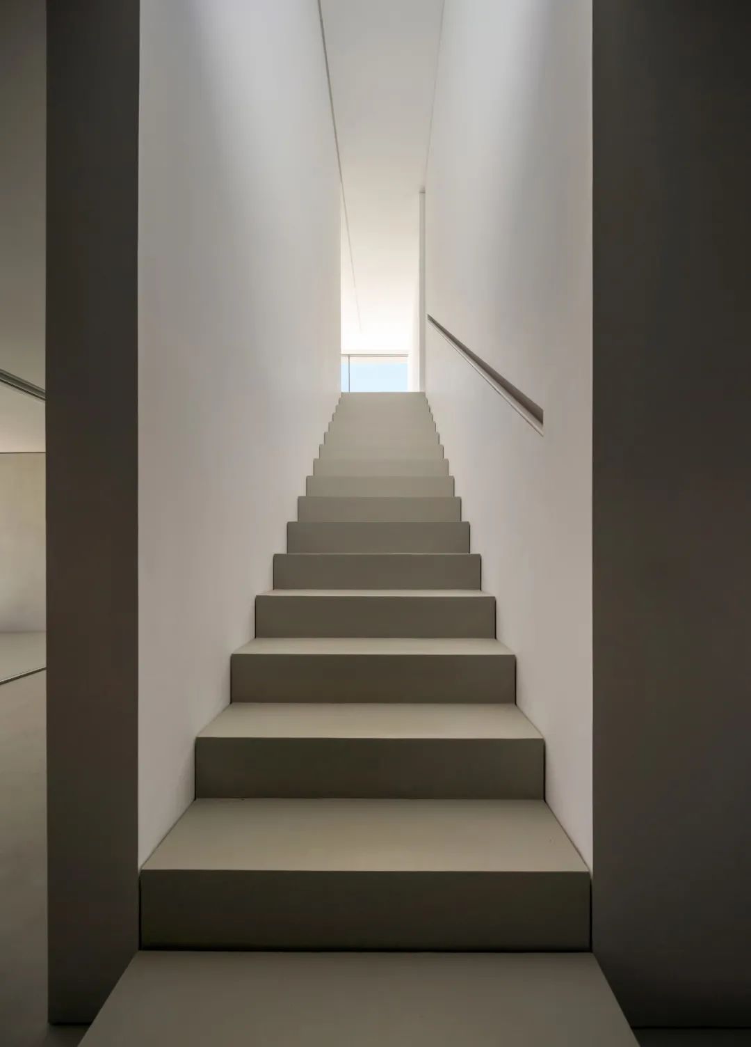 极简大师 FranSilvestre 新作 | 素与简的极致美学-28