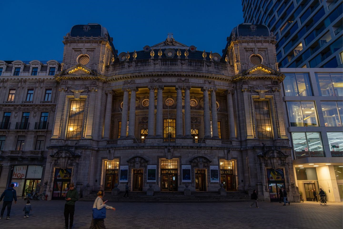 安特卫普歌剧院可持续照明项目丨比利时安特卫普丨Radiance 35-6