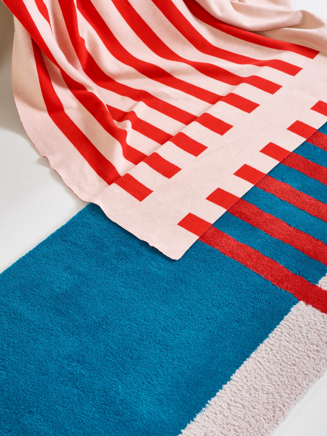 ATELIERLEDA LINES系列毛毯和抱枕设计丨比利时丨Leda-7