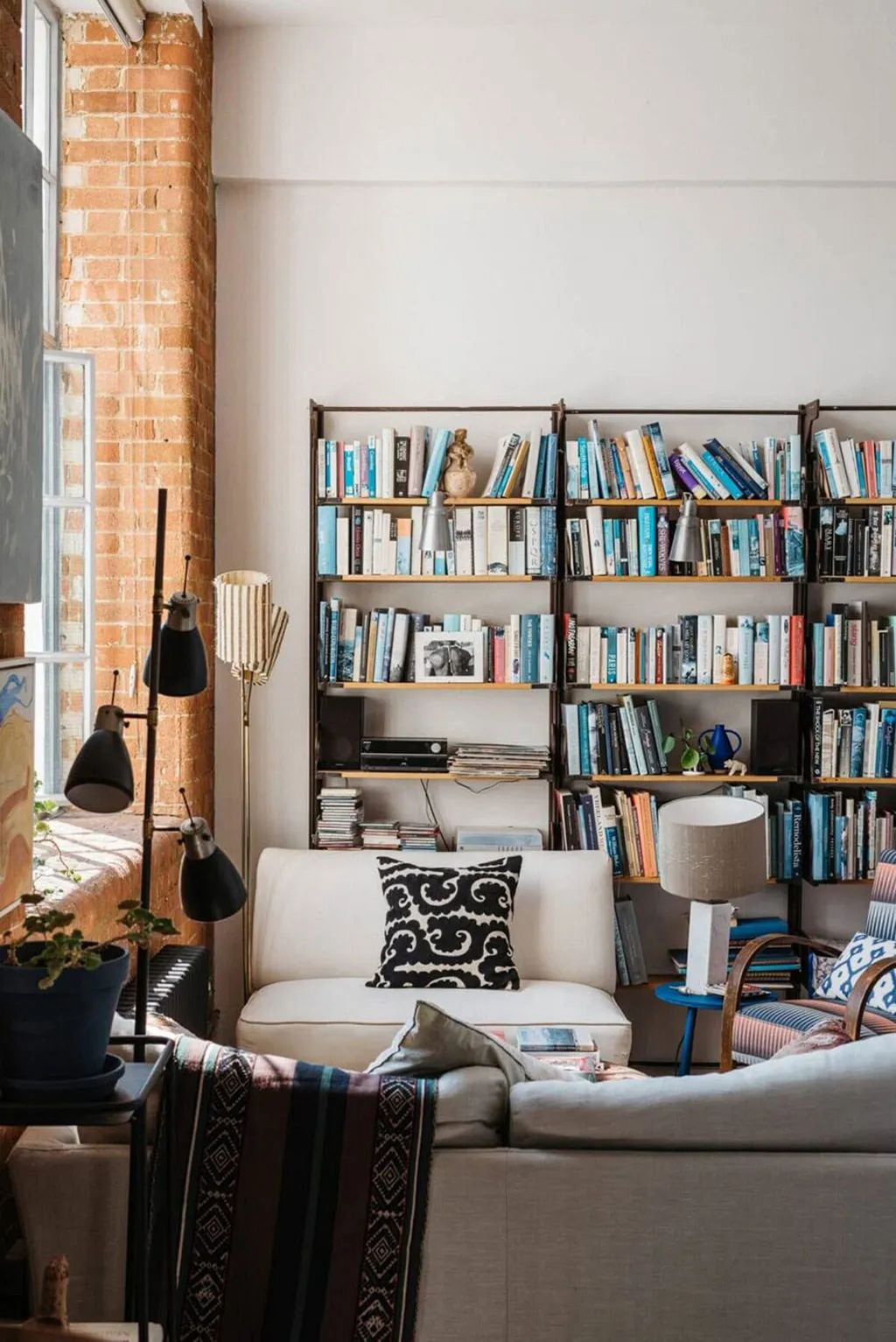 由法国工作室在伦敦打造美式大苹果工业住宅-5