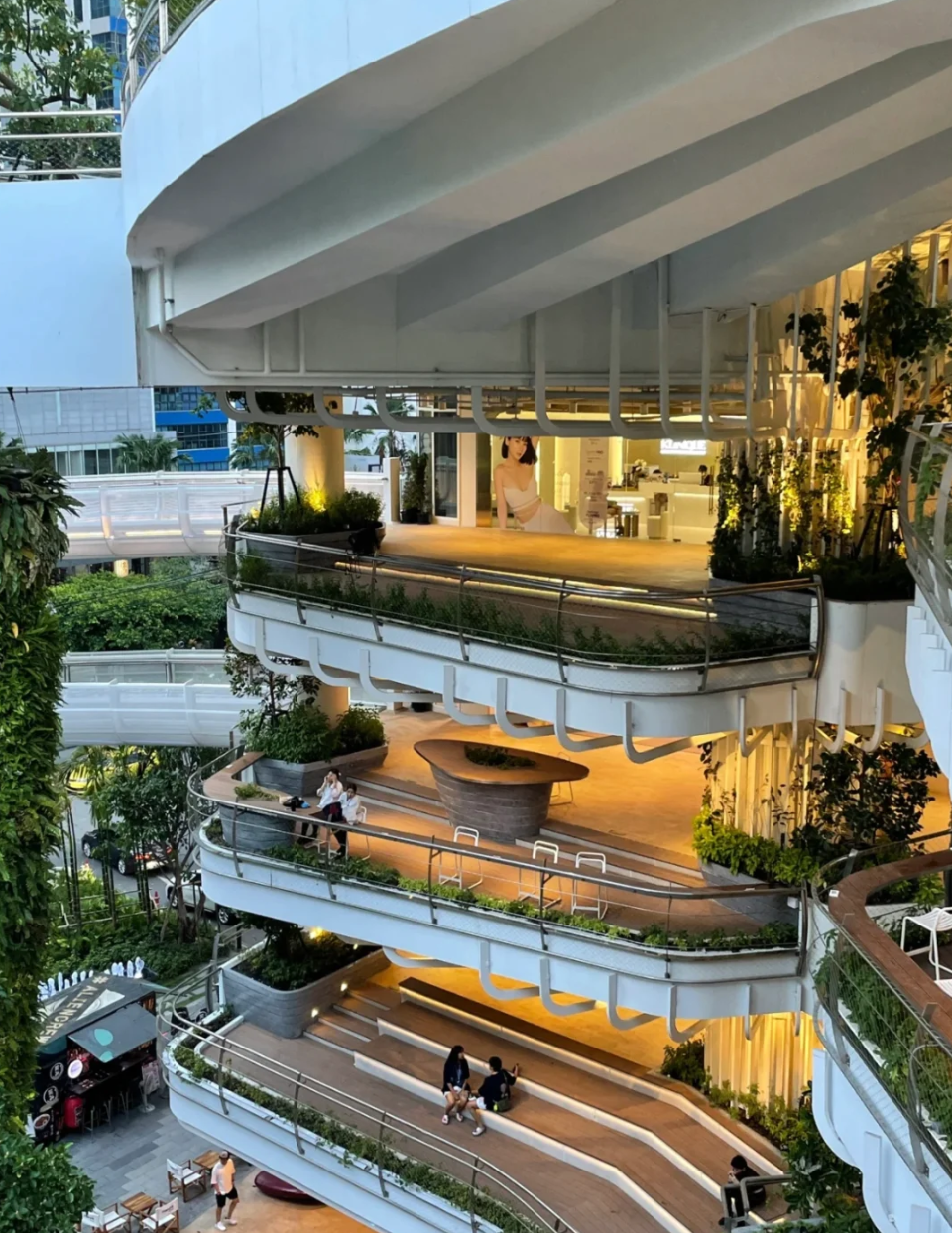 UDO商业分析篇|重构人、空间与消费行为的关系！“自然系“商业空间设计的核心逻辑-119