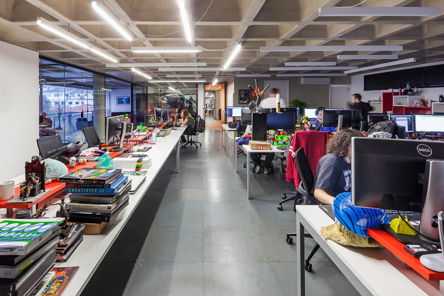 RIOT GAMES 总部室内设计-11